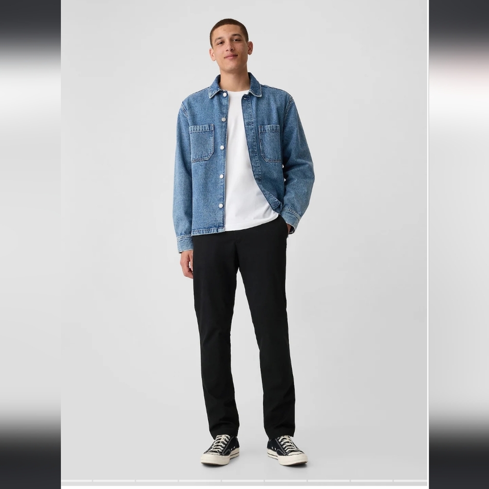 Modern Khakis in Slim Fit